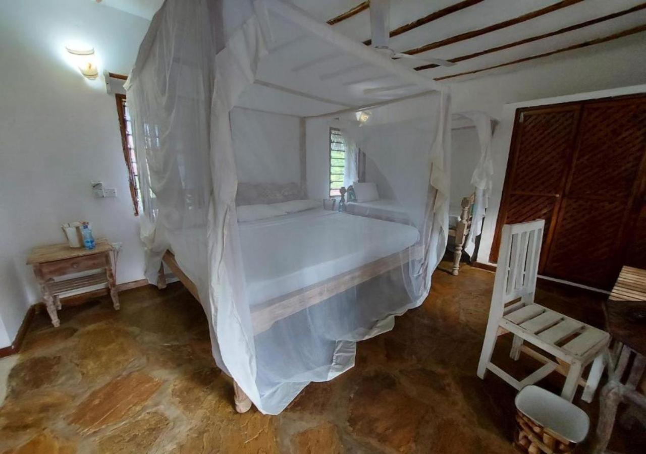 Marine Holiday House Malindi Exterior foto