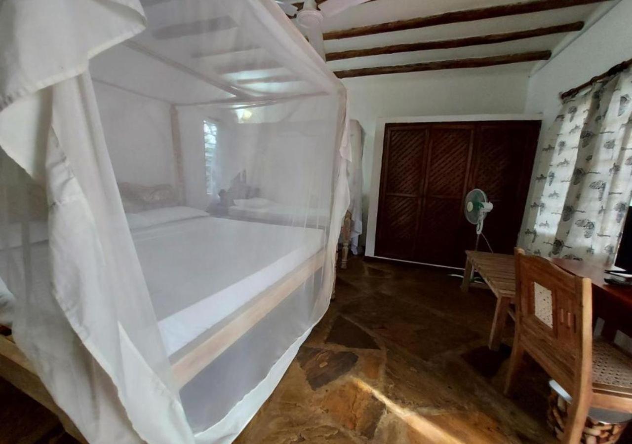 Marine Holiday House Malindi Exterior foto